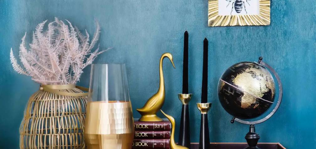 Cozy Home Décor Ideas: Creating a Warm and Inviting Space