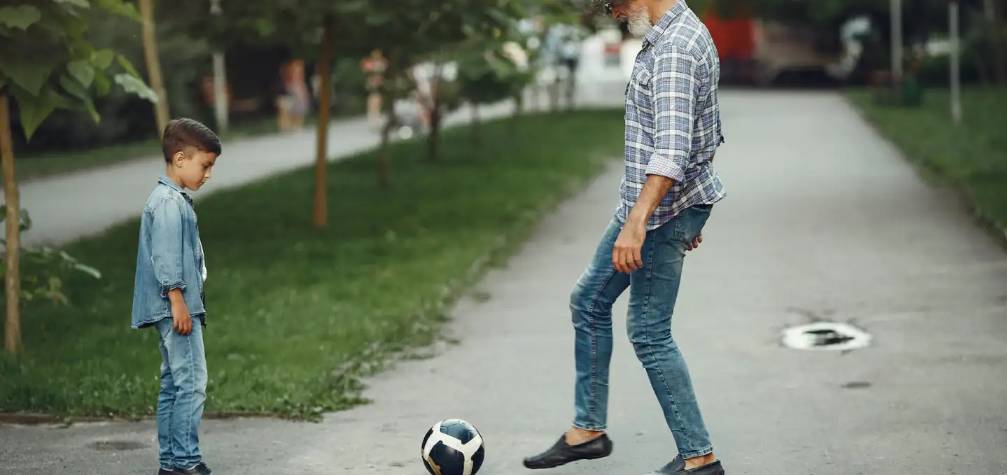 Mix and Match: Perfecting Shirt and Pant Combinations